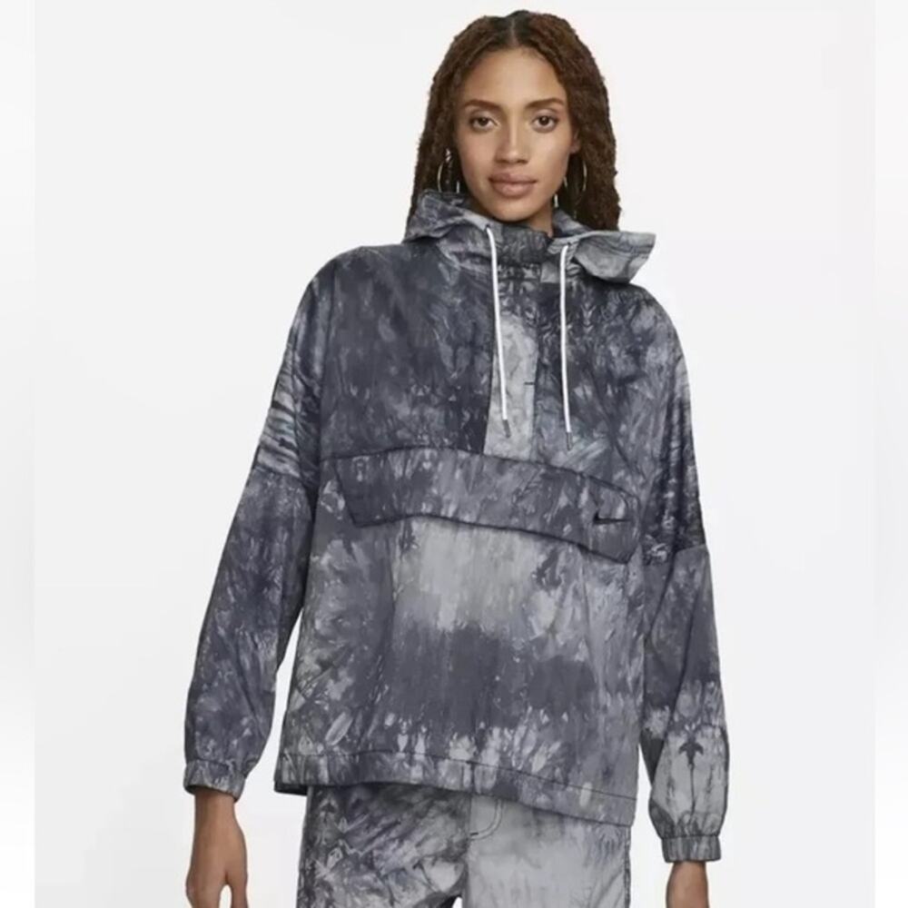 Nike Oversized Woven Wave Jacket Womens Size XS